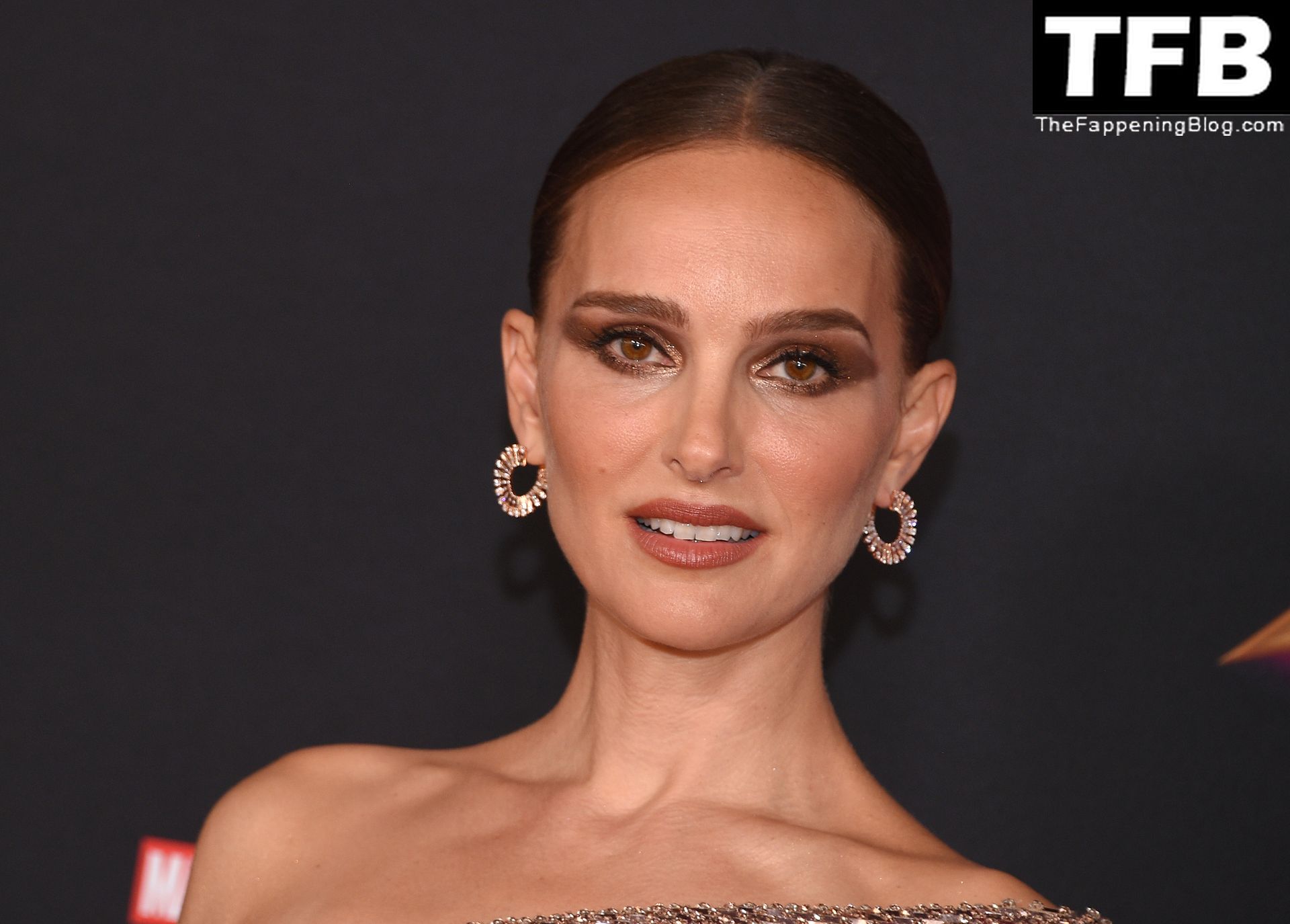 Natalie Portman Flaunts Her Sexy Legs At The Thor Love And Thunder
