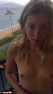 Carina Witthoft nude leaked selfies FamedOnes.com 013 02