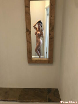 Kelly Hall nude leaked fappening self pics FamedOnes.com 053 02